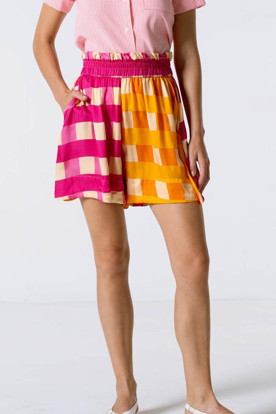 Short Mirko Flamingo