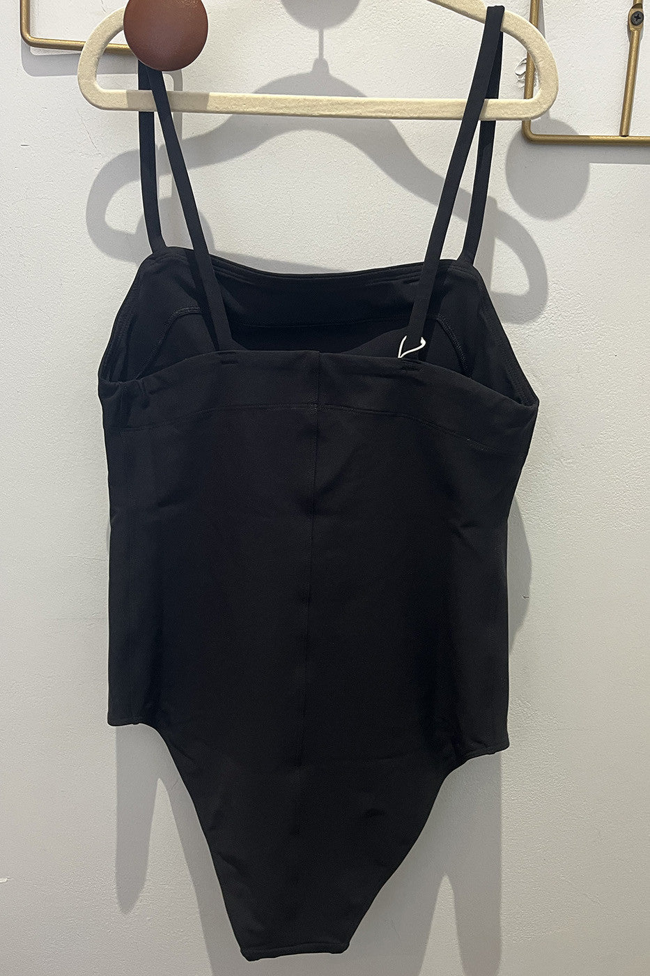 818 Noir