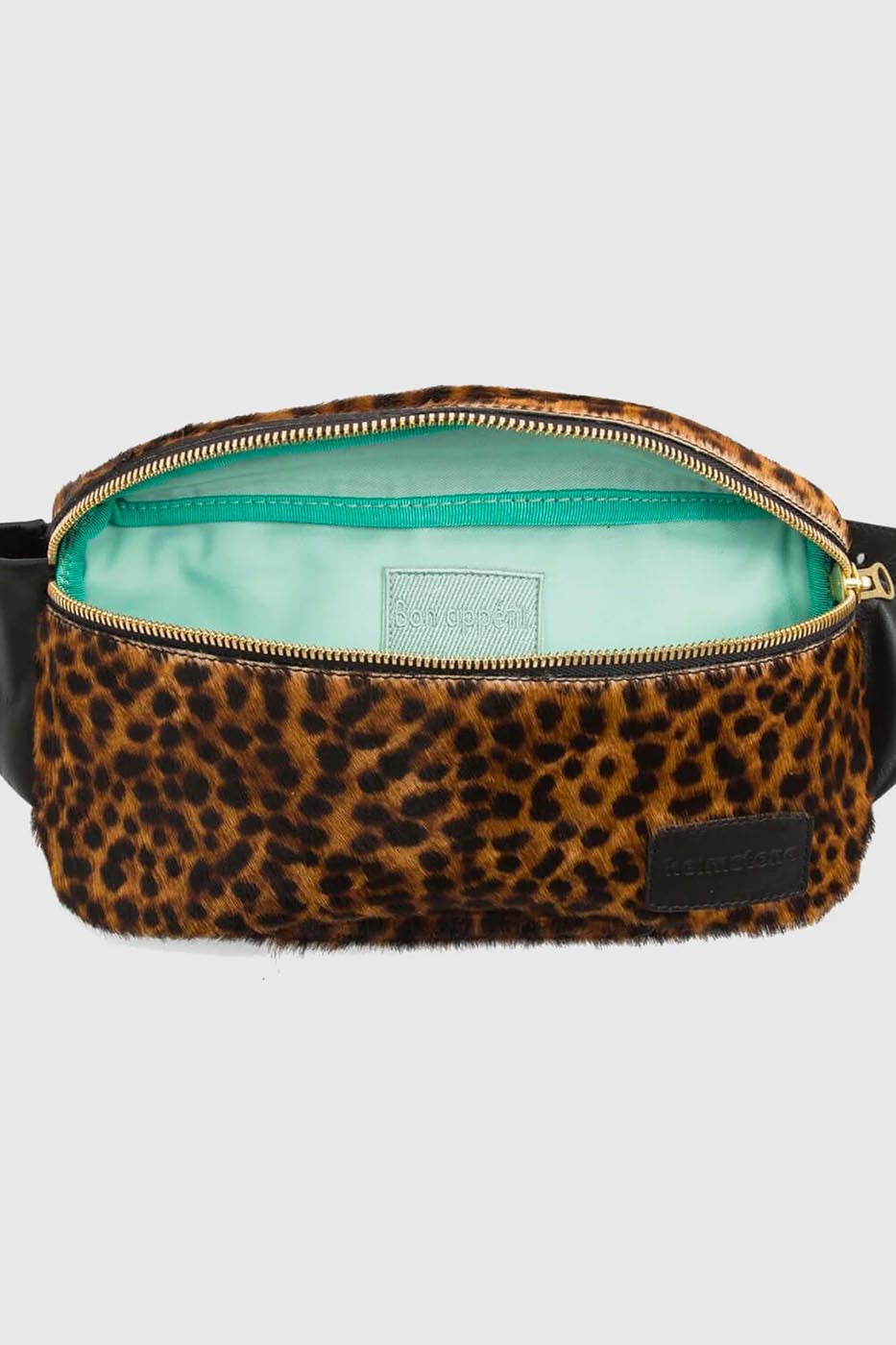 Banane en cuir