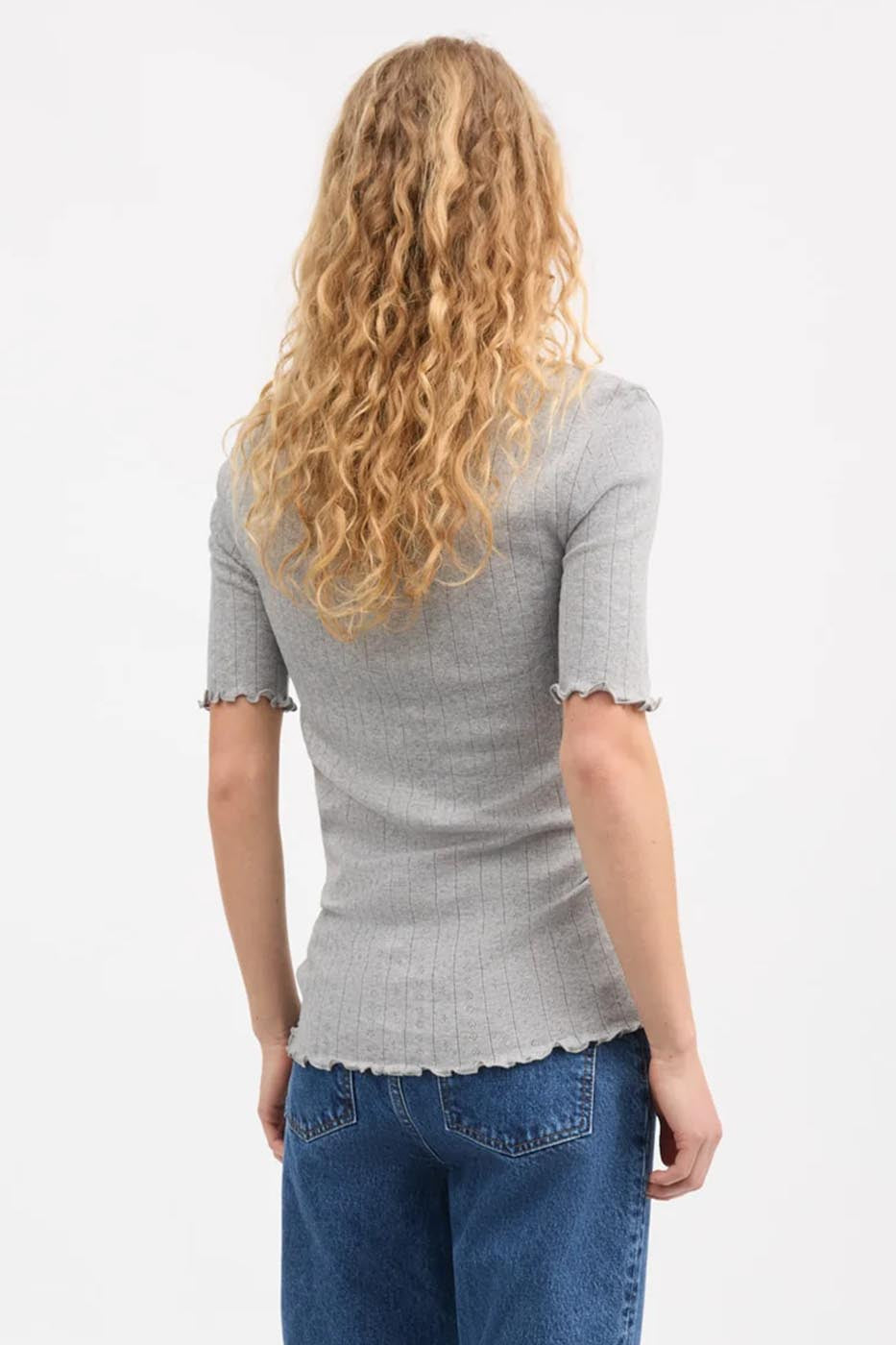 Edie tee