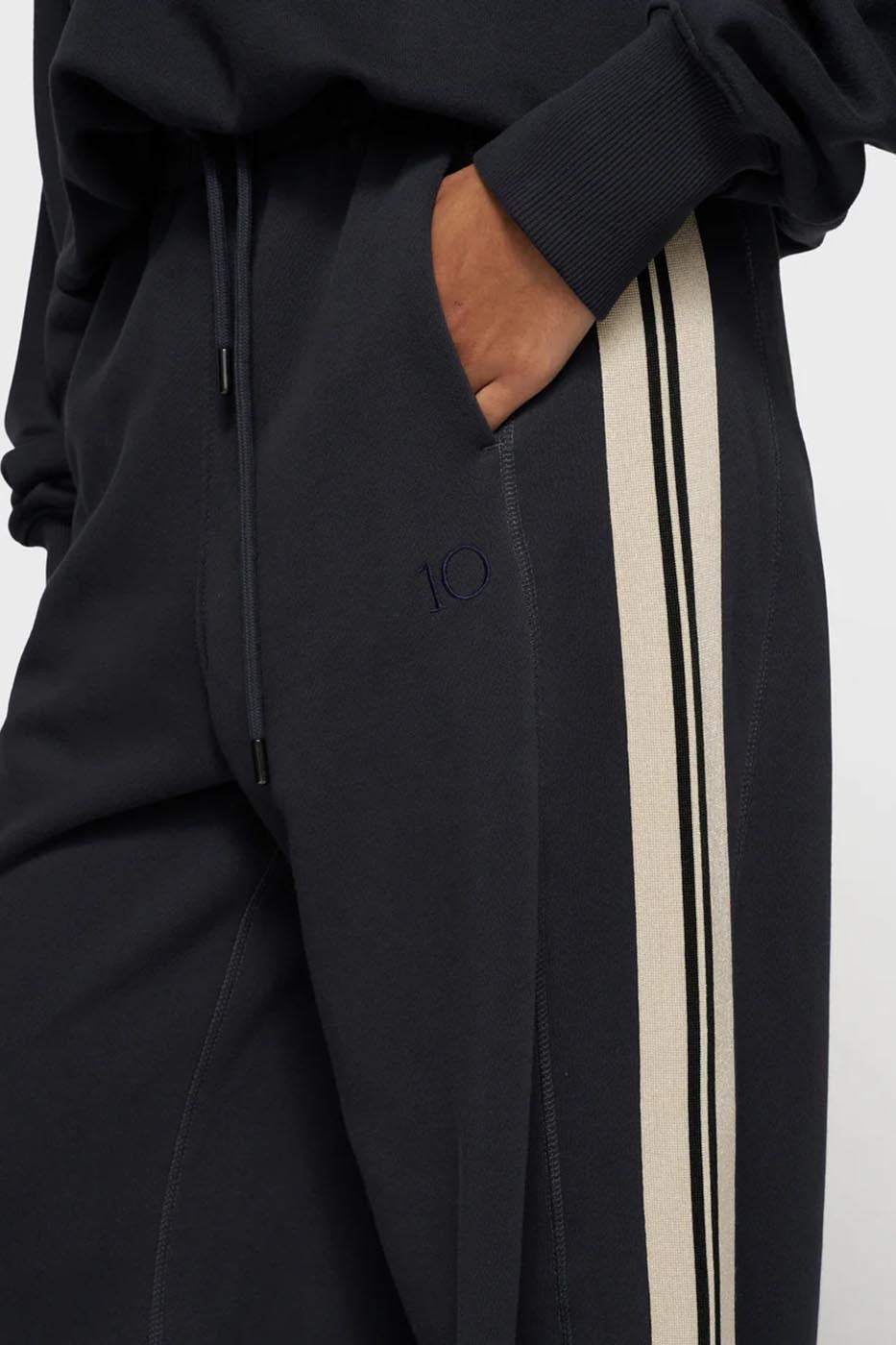 Western Jogger Tape