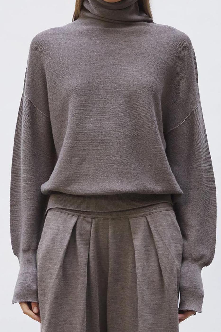 Top fin maille point mousse col montant