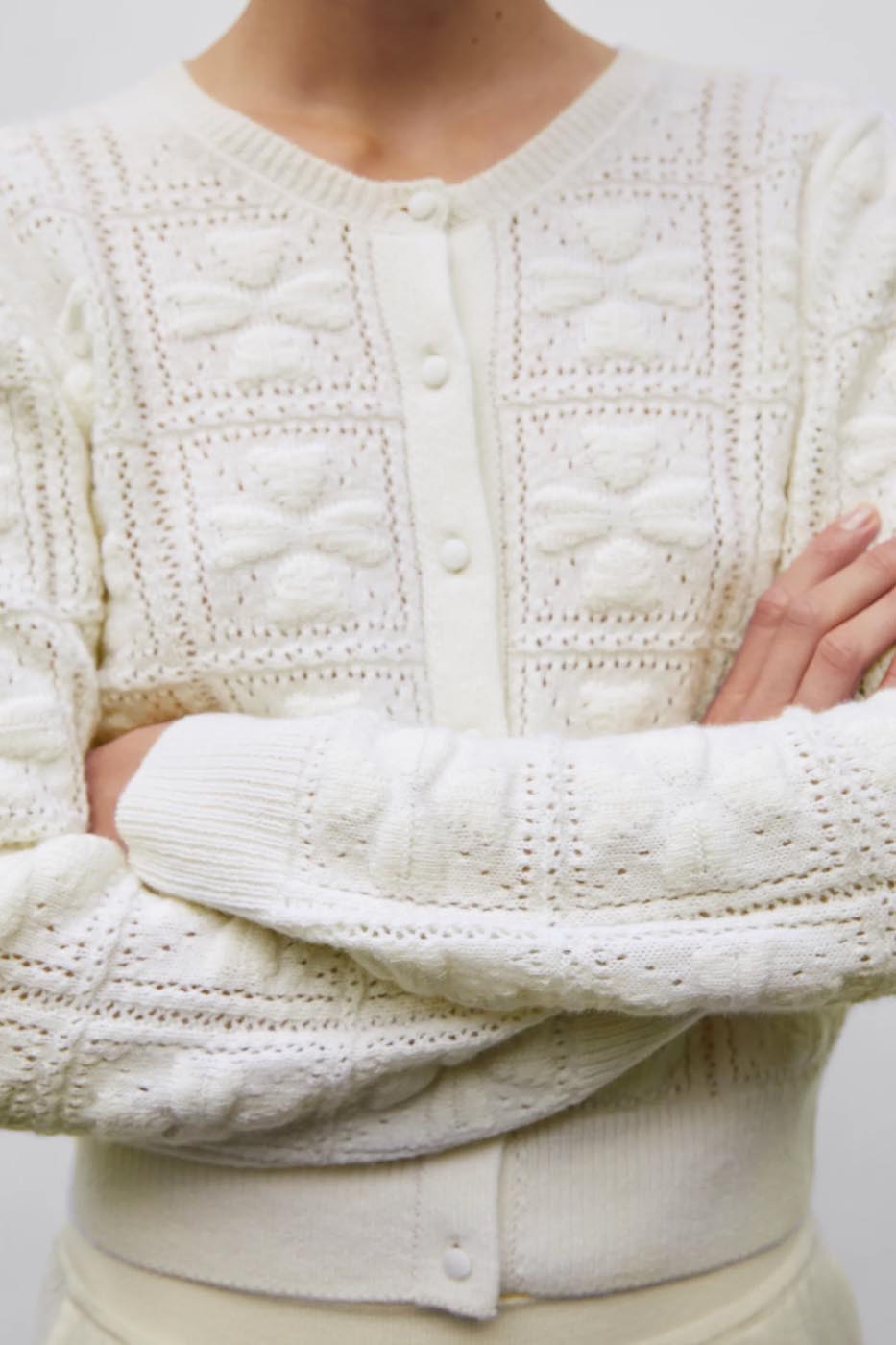 Cardigan maille fine à relief trèfle