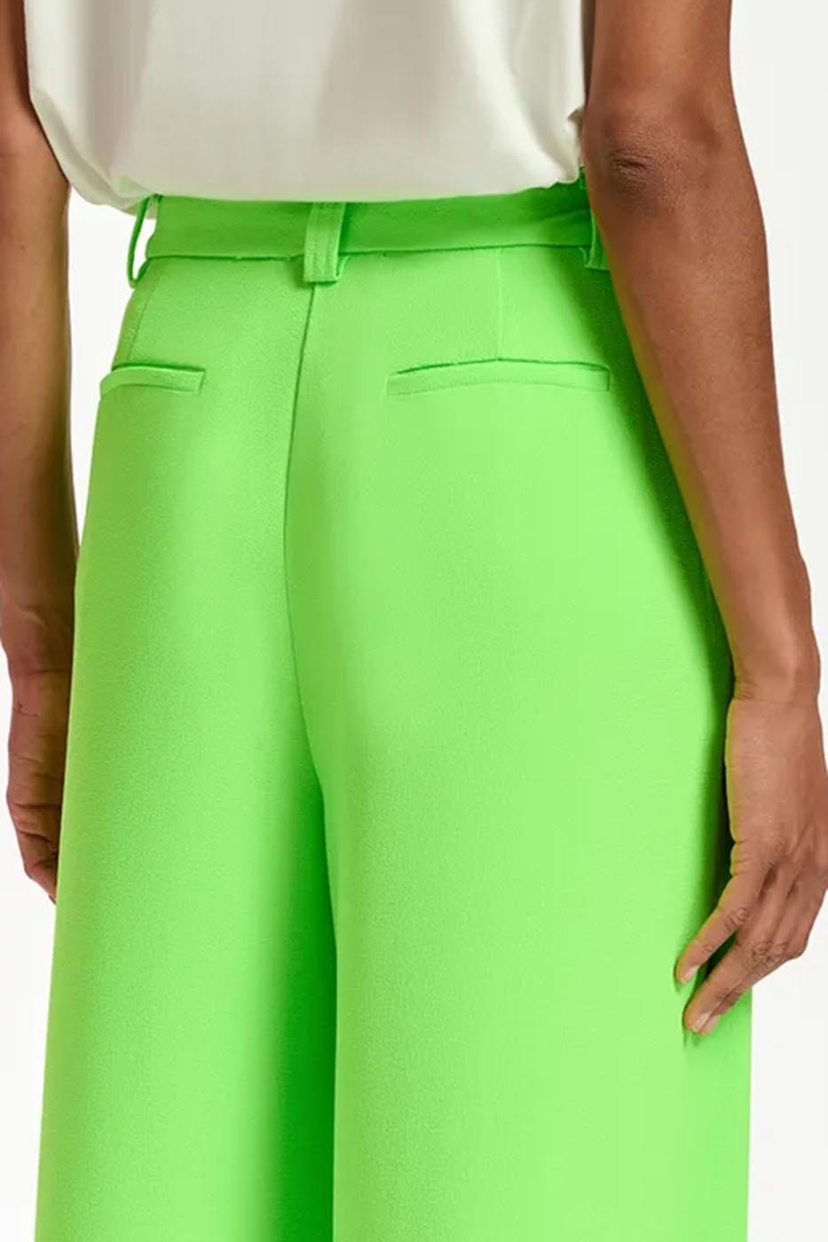 Pantalon à jambes larges