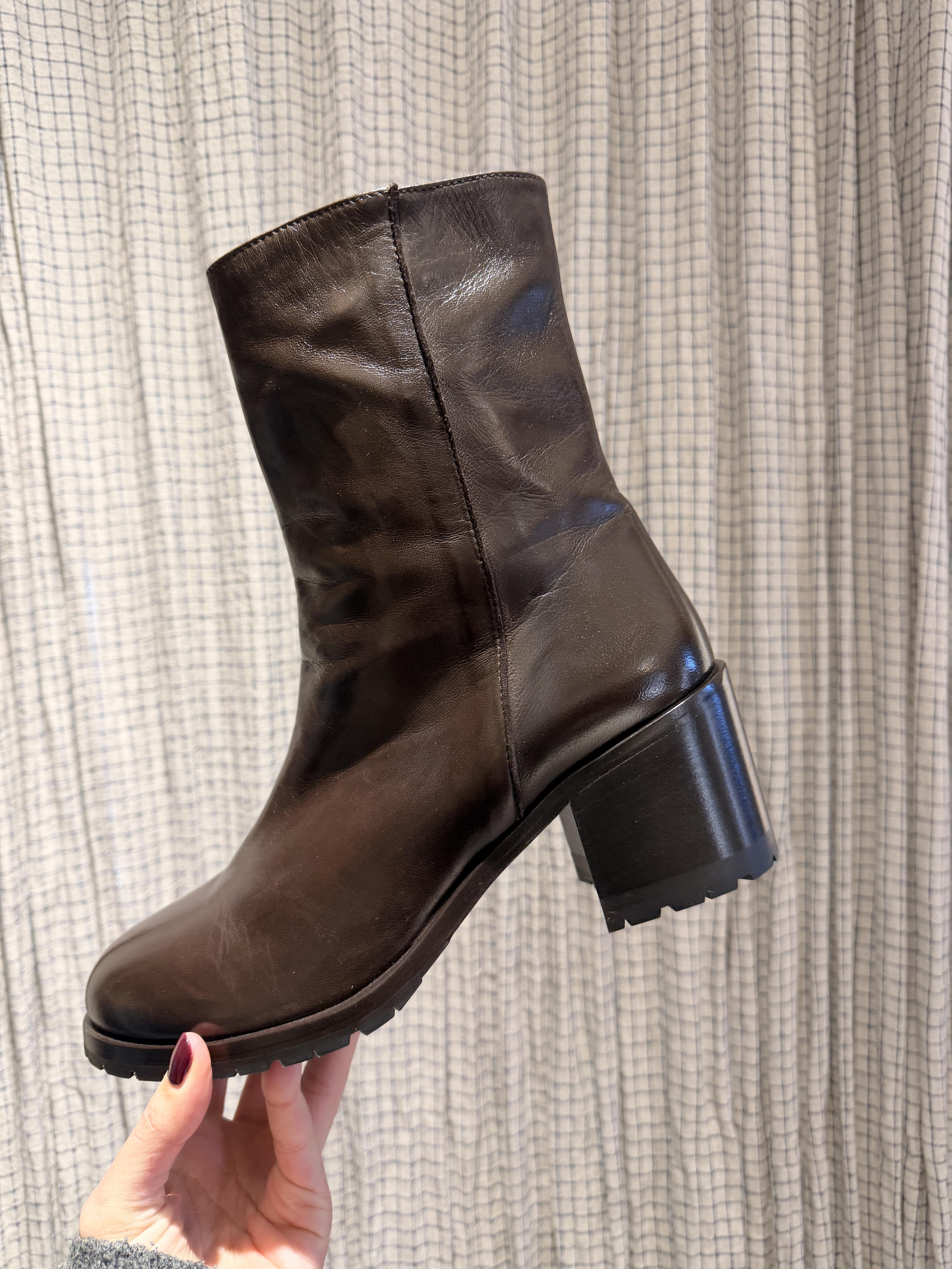 Bottines marron talons