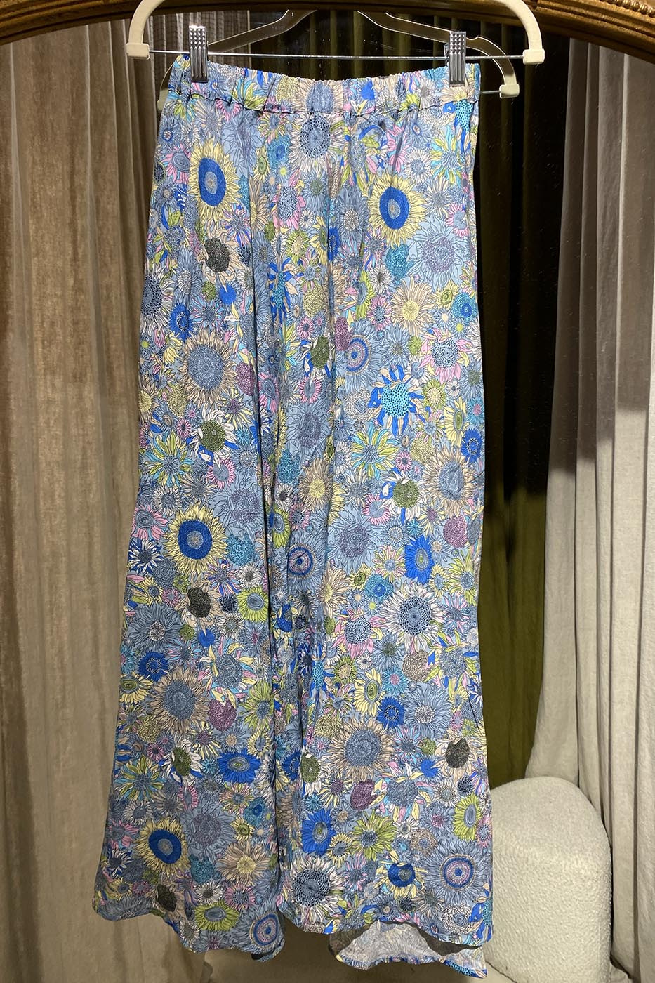 Jupe à fleurs bleu