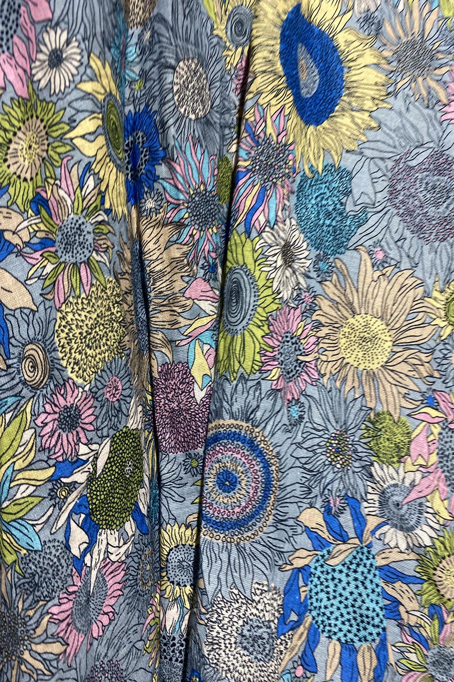 Jupe à fleurs bleu