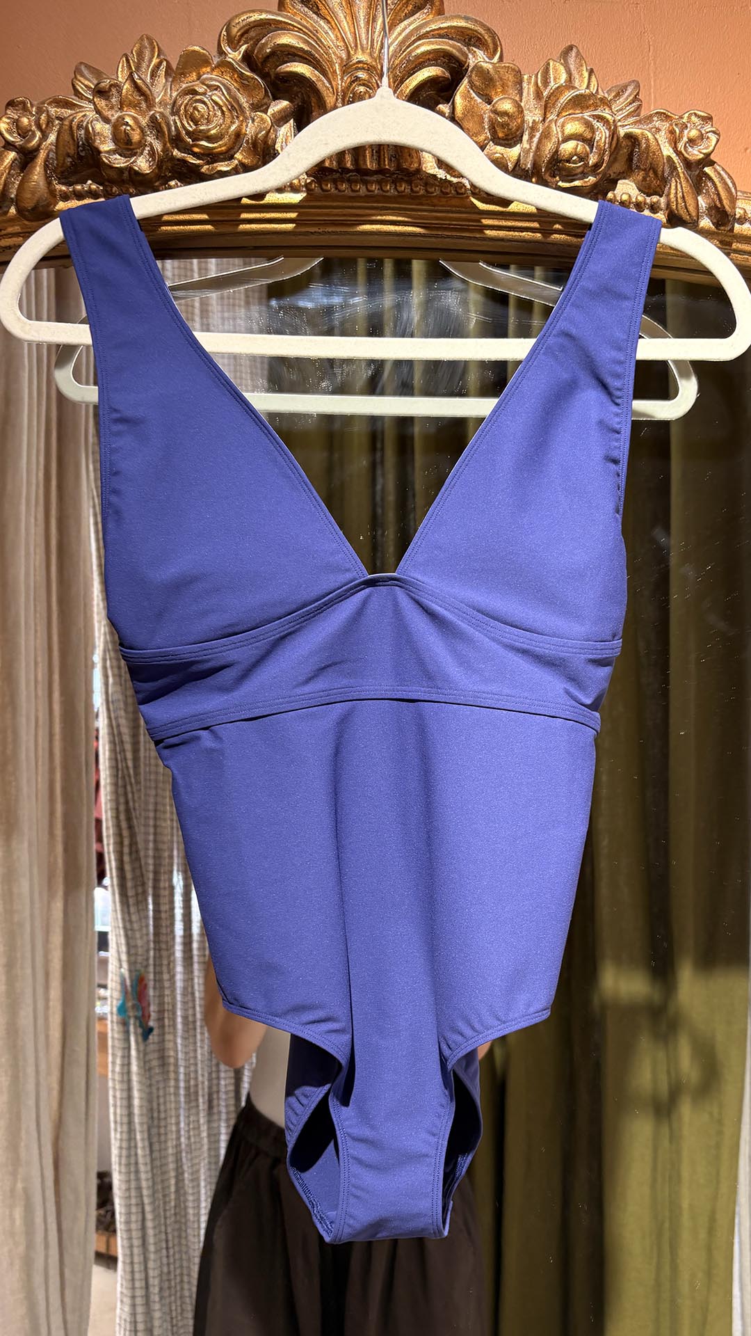 989 Bleu