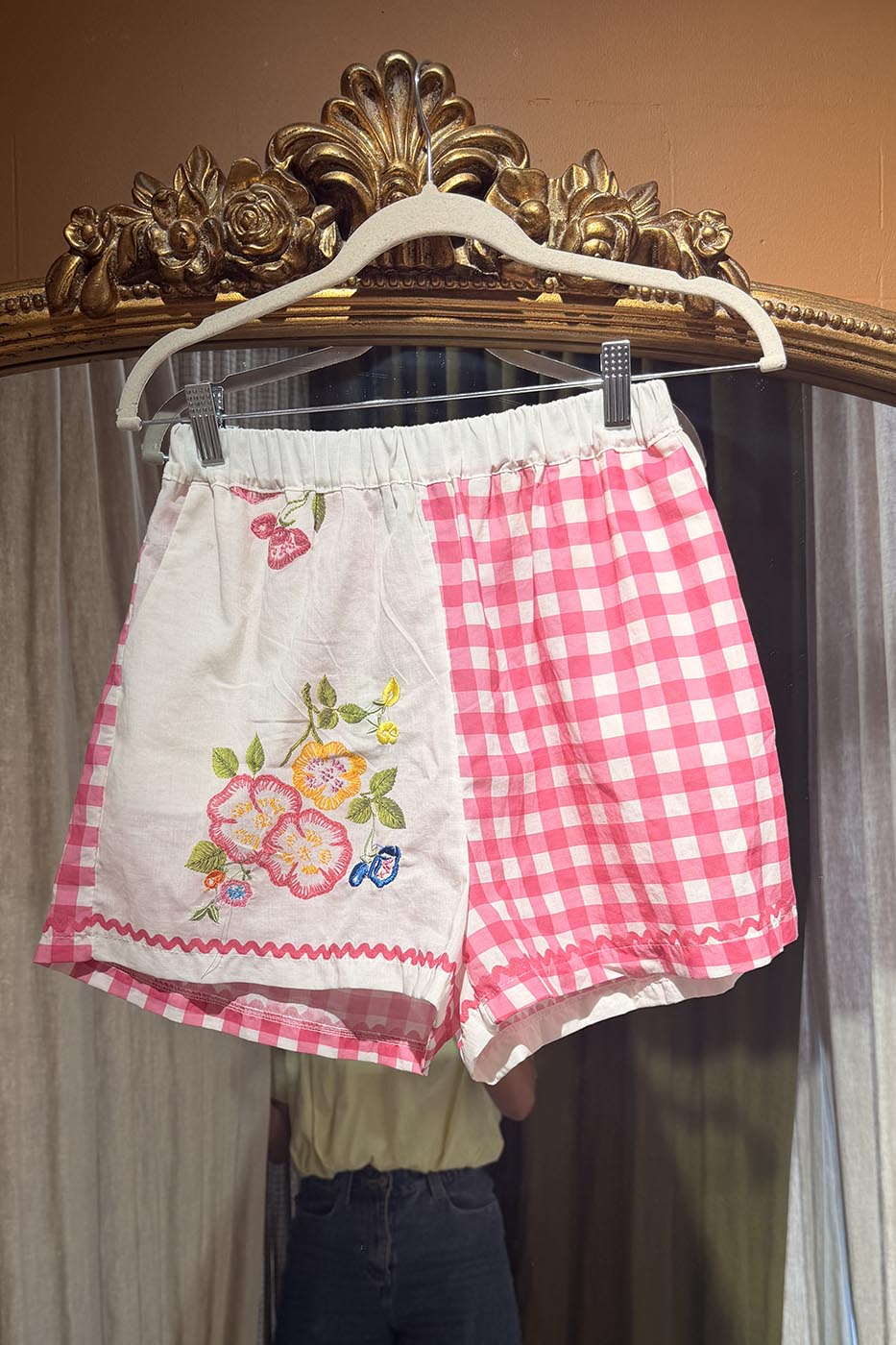 Short à motifs