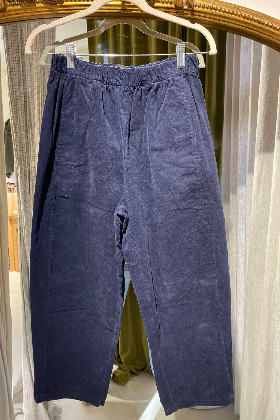 Pantalon Magic velours fine côte bleu marine