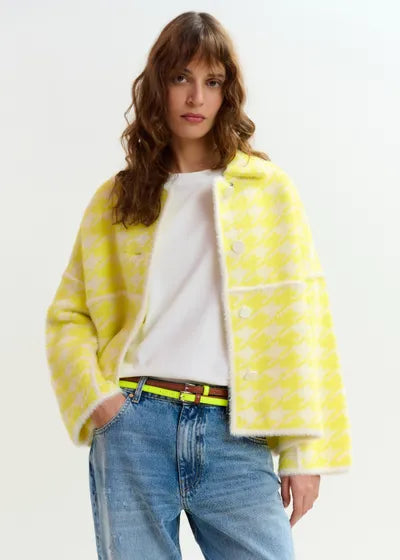 Cardigan en pied-de-poule jaune et blanc cassé