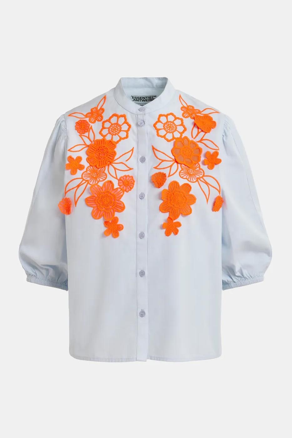 Chemise bleu clair et orange à col mandarin et fleurs appliquées