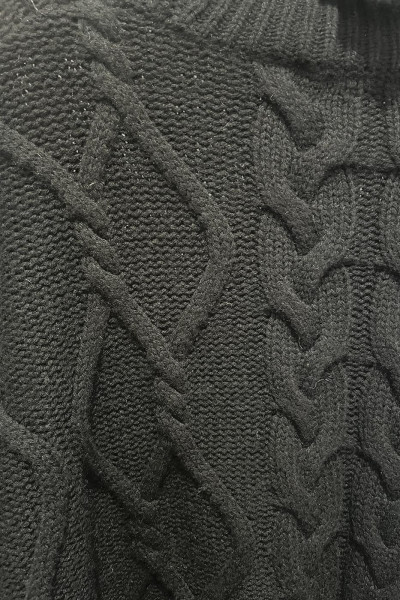 Pull Noir 2