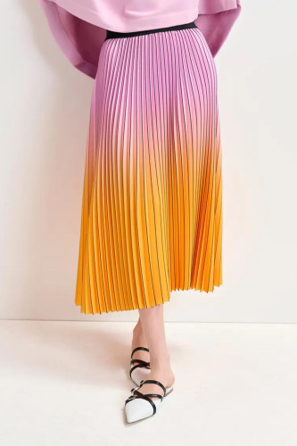Jupe plissée en dégradé rose, orange et noire