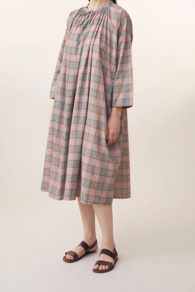 ROBE VICTORIA N°781 LE PARFAIT CLOUD