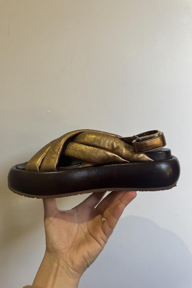 Sandales compensées