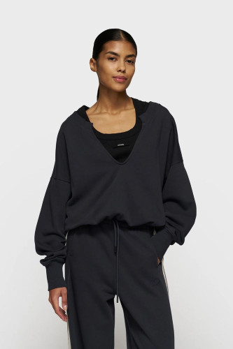 V-Neck double sweater
