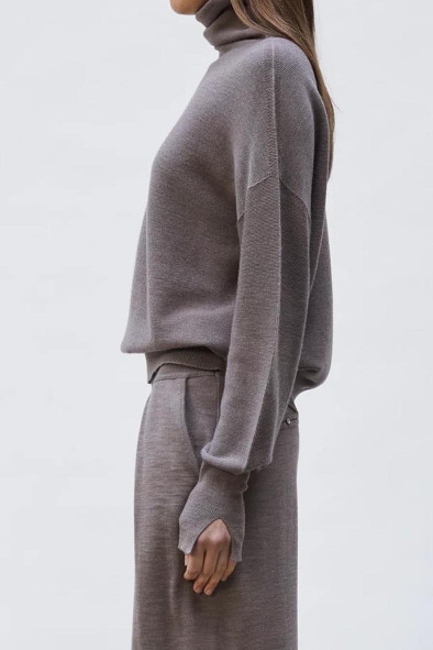 Top fin maille point mousse col montant