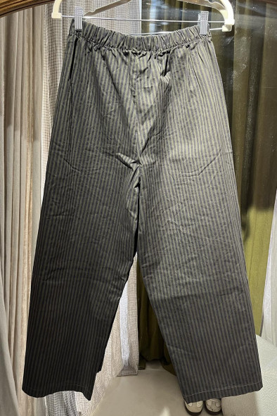 copy of Le pantalon magic marine