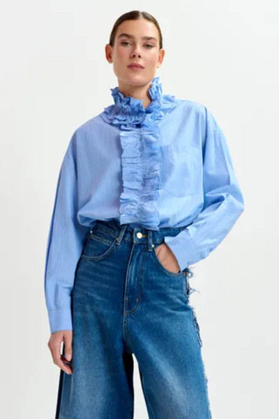 Chemise oversize à rayures bleue et blanche avec volant 2