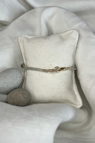 Bracelet Hook en corde de basse sur cordon doré