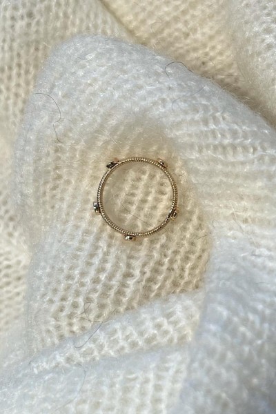 Bague clou en corde de basse plate 2