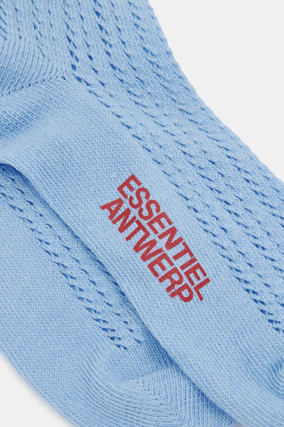 Chaussettes en point dentelle bleues, rouges et blanches à rayures et E