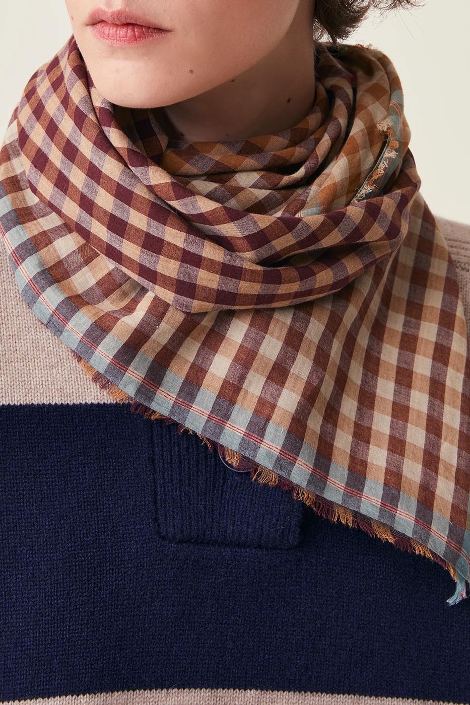 Foulard poem 821