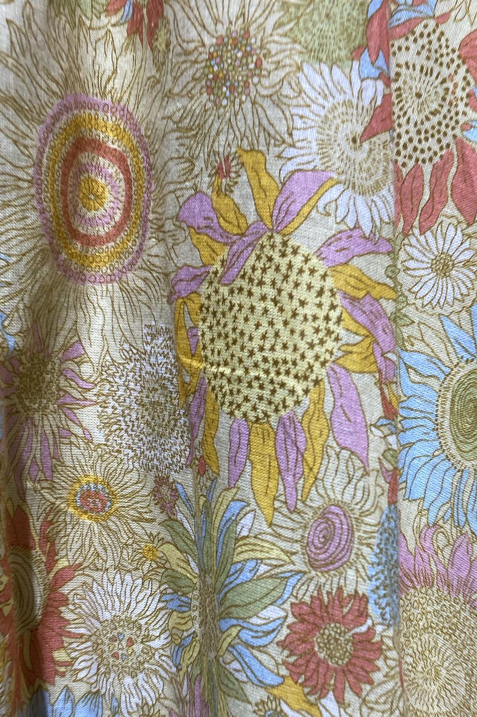 Jupe à fleurs jaune