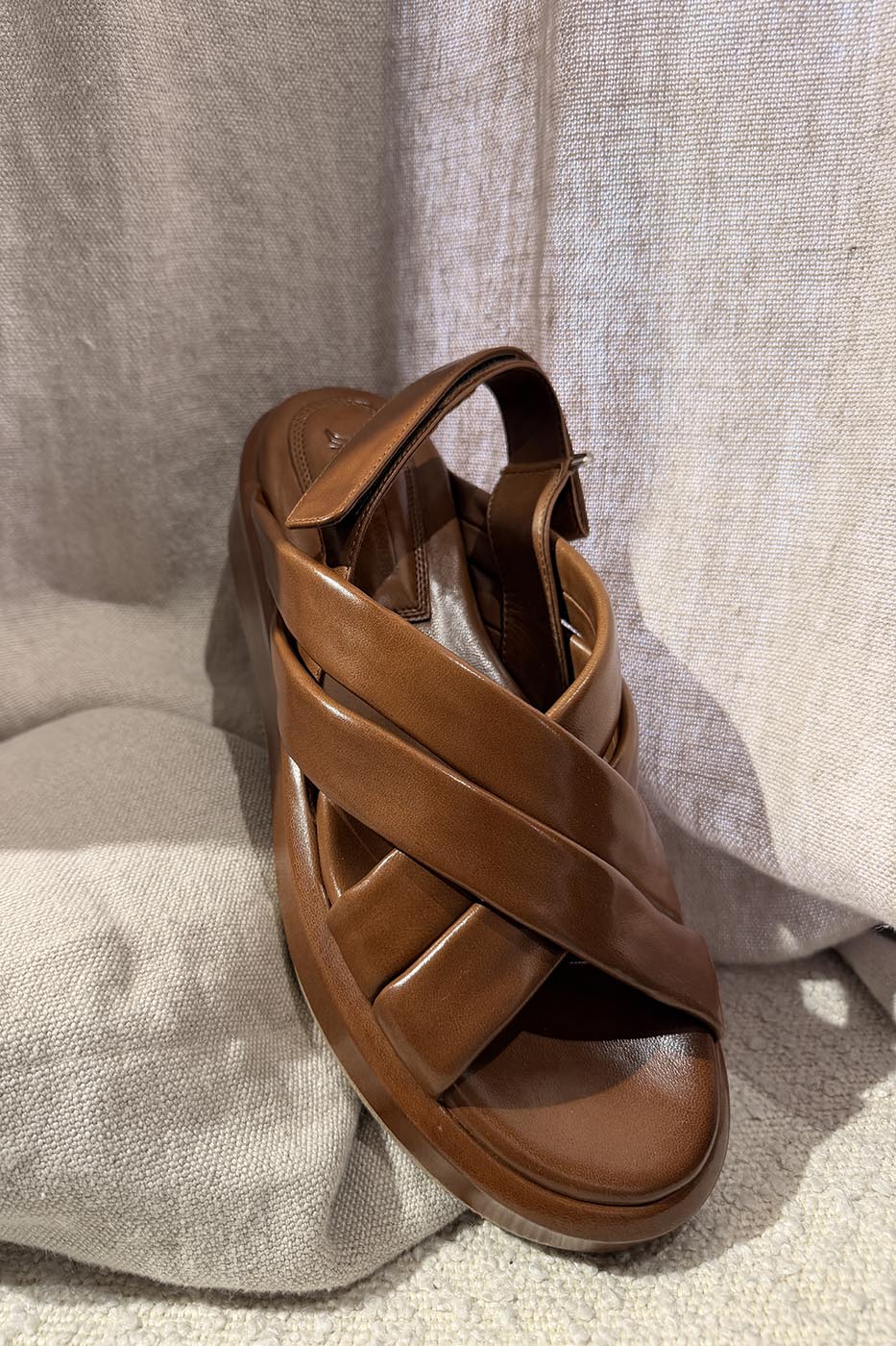 Sandales compensées meerkat S423