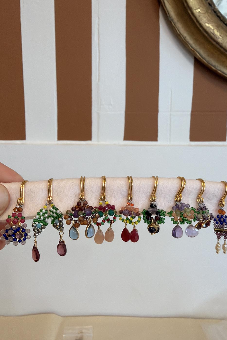 Boucles d’oreille en laiton doré et Pierre Semi-Précieuse