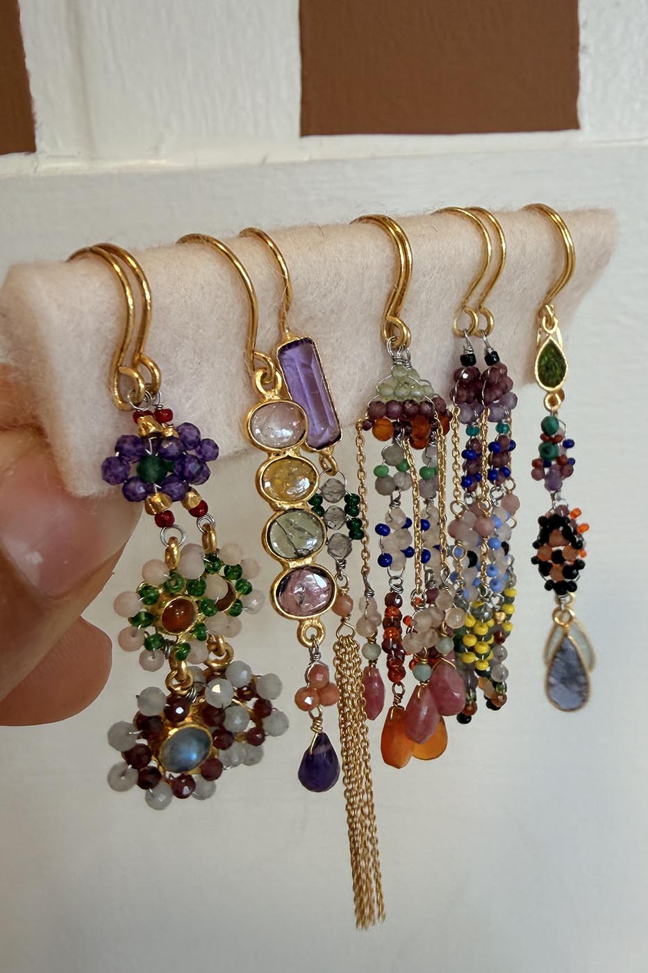 Boucles d’oreille en laiton doré et Pierre Semi-Précieuse