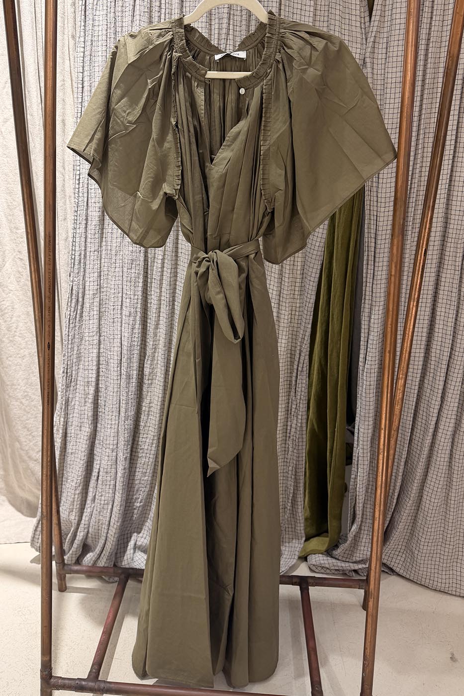 Robe acropole