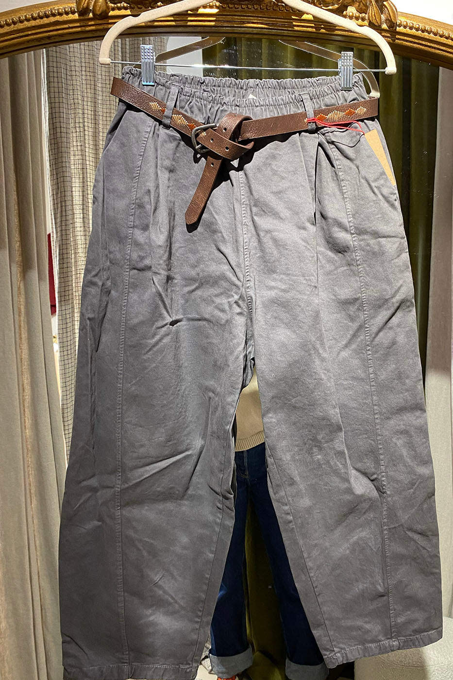 Magic noir à ceinture