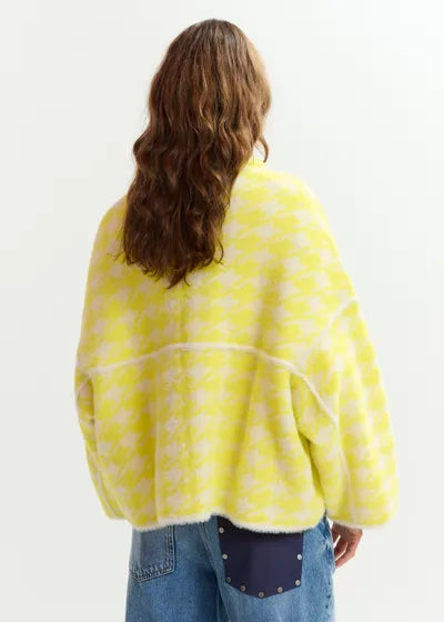 Cardigan en pied-de-poule jaune et blanc cassé