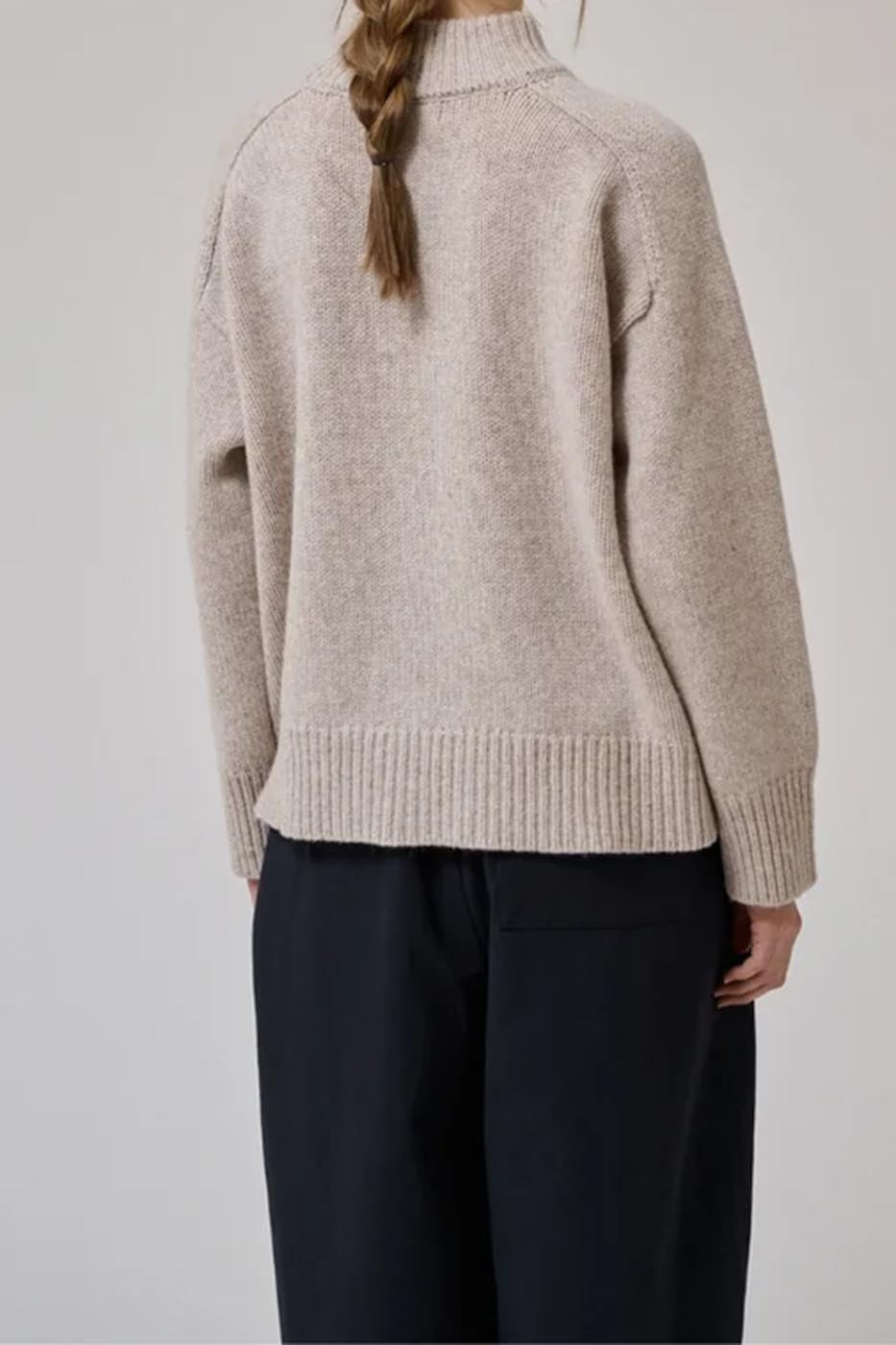 Pull-over valley knit