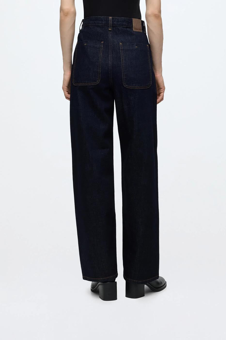 Jeans shelly